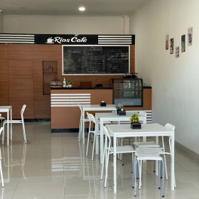 Rios Cafe
